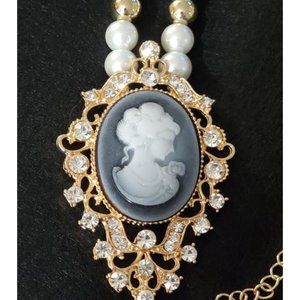 Victorian Smokey Gray Cameo Pendant Necklace and Earrings